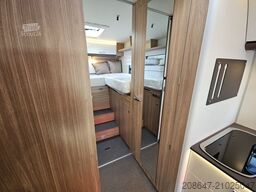 BÜRSTNER Limited T 727 G *Markise*Fahrradträger*