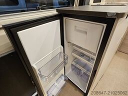 BÜRSTNER Campeo C 640 *AHK*Solar*Navi/RFK*Markise*Active*