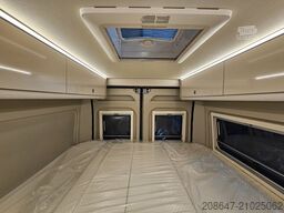 BÜRSTNER Campeo C 640 *AHK*Solar*Navi/RFK*Markise*Active*