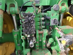 John Deere 8520 PowrShift