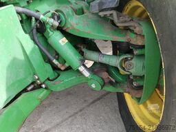 John Deere 8520 PowrShift