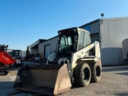 BOBCAT S130 Kompaktlader