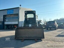 BOBCAT S130 Kompaktlader