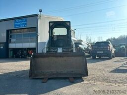 BOBCAT S130 Kompaktlader