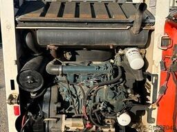 BOBCAT S130 Kompaktlader