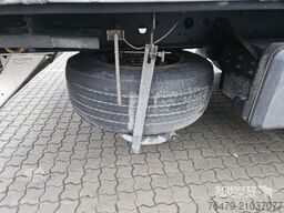 Kässbohrer Curtainsider Standard