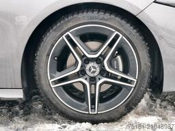 MERCEDES-BENZ A 200d AMG-line*Keyless*MULTIBEAM LED*1.BESITZER