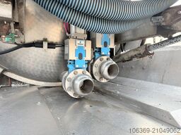 MAN TGA 26.400 6x4 MORO 13.700 l. ADR Edelstahl