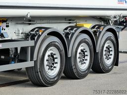 SCHMITZ CARGOBULL SKI 24 SL 9,6/ 50 m³ MULTITÜRE 6190 kg/GETREIDE