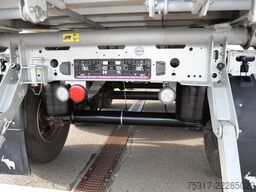 SCHMITZ CARGOBULL SKI 24 SL 9,6/ 50 m³ MULTITÜRE 6190 kg/GETREIDE