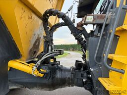 Komatsu HM300-3