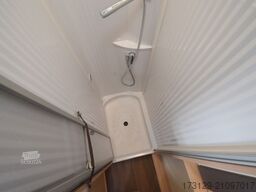 BÜRSTNER T 685 NEXXO HUBSTÜTZEN 2SOLAR 2KLIMA +TV