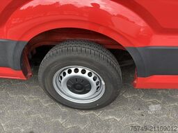 Volkswagen Crafter 35 Maxi L4H3 1Hand PDC