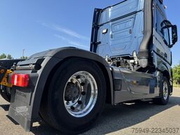 Mercedes-Benz Actros 1845 LS GigaSpace, Retarder, ACC,