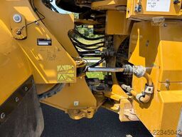 Caterpillar 966M
