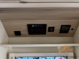 EURAMOBIL Activa One AO 650 HS Bald auf dem Hof!