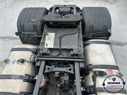 SCANIA R460A4x2EB / Hub-Sattelkupplung / LED