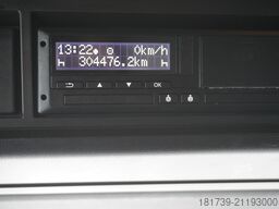 MAN TGX 18.510 4×2 tractor unit / Sleeper ca