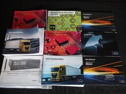 MAN TGX 18.510 4×2 tractor unit / Sleeper ca