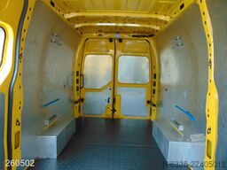 RENAULT Master 2.3 dCi 145 4x4 L3H2 AHK-Kamera