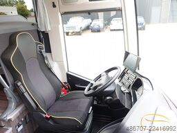 MERCEDES-BENZ Tourismo RHD, 55 Sitze, Euro 6