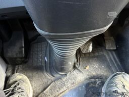 MERCEDES-BENZ 818D KOFFER