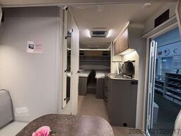 BÜRSTNER B66 520 TL Plus 2000kg*Winterpaket