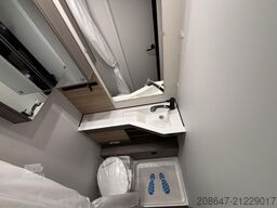 BÜRSTNER B66 520 TL Plus 2000kg*Winterpaket