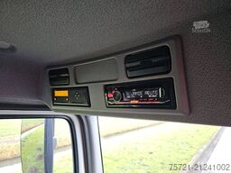 MERCEDES-BENZ ATEGO Bakwagen Laadklep