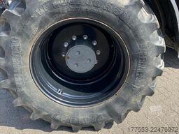 Fendt 724 VARIO S4
