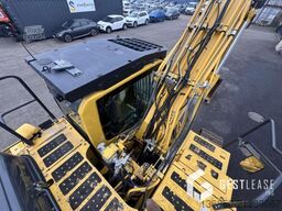 Komatsu PC210LC-11