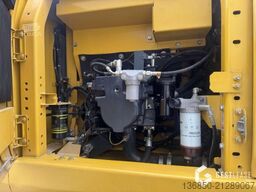 Komatsu PC210LC-11