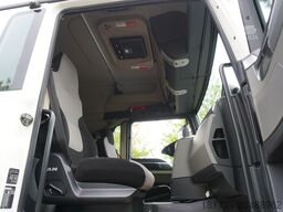 MAN TGS 35.420 8×2 / Chassis 6.4 m / 3 units