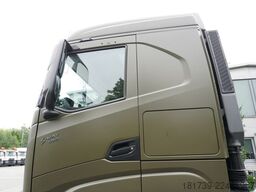 Iveco S-Way AS260S460Y-FP / FULL ADR / PTO