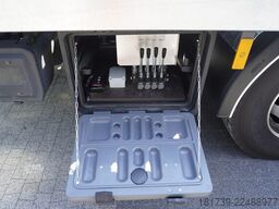 Mercedes-Benz Actros 2540 6×2 / 90 tho. km! / NEW body