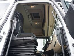 Mercedes-Benz Actros 2540 6x2 / 80 tho. km! / 5-seater