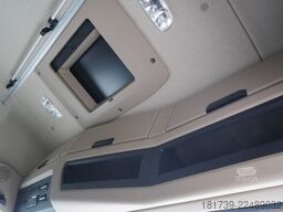Mercedes-Benz Actros 2540 6x2 / 40 tho. km! / 5-seater