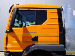 MAN TGM 26.320 6×2-4/NEW platform tow truck