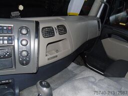 Renault Kerax 410DXI + 8X4 + MANUAL + SPRING
