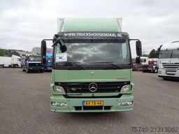 Mercedes-Benz Atego 822 + Euro 5 + Dhollandia lift