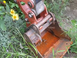 Bobcat E16