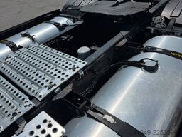 VOLVO FH-460 XXL 2x Tanks 1200L