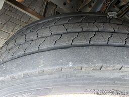 MERCEDES-BENZ Atego 818 BL  Koffer Ldw 1 To erst 242 TKM
