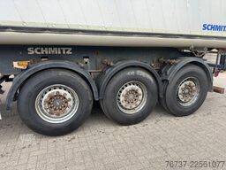 Schmitz Cargobull **FRENCH ORIGINE-DISCBRAKES-LIFT AXXLE**