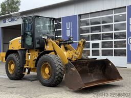 Încărcător pe roți CATERPILLAR 914 14A Radlader MIT Schaufel 8,6 Tonnen *2927 h
