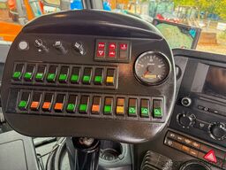 MERCEDES-BENZ Arocs 1840 Kehrmaschine Bucher