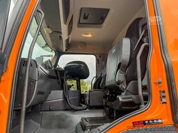 MERCEDES-BENZ Arocs 1840 Kehrmaschine Bucher