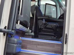 IVECO 2x Daily 70 Lagerfahrzeug Ferqui Sunrise 2,5 m B
