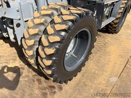 Takeuchi TB295W-1