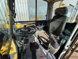 Takeuchi TB295W-1